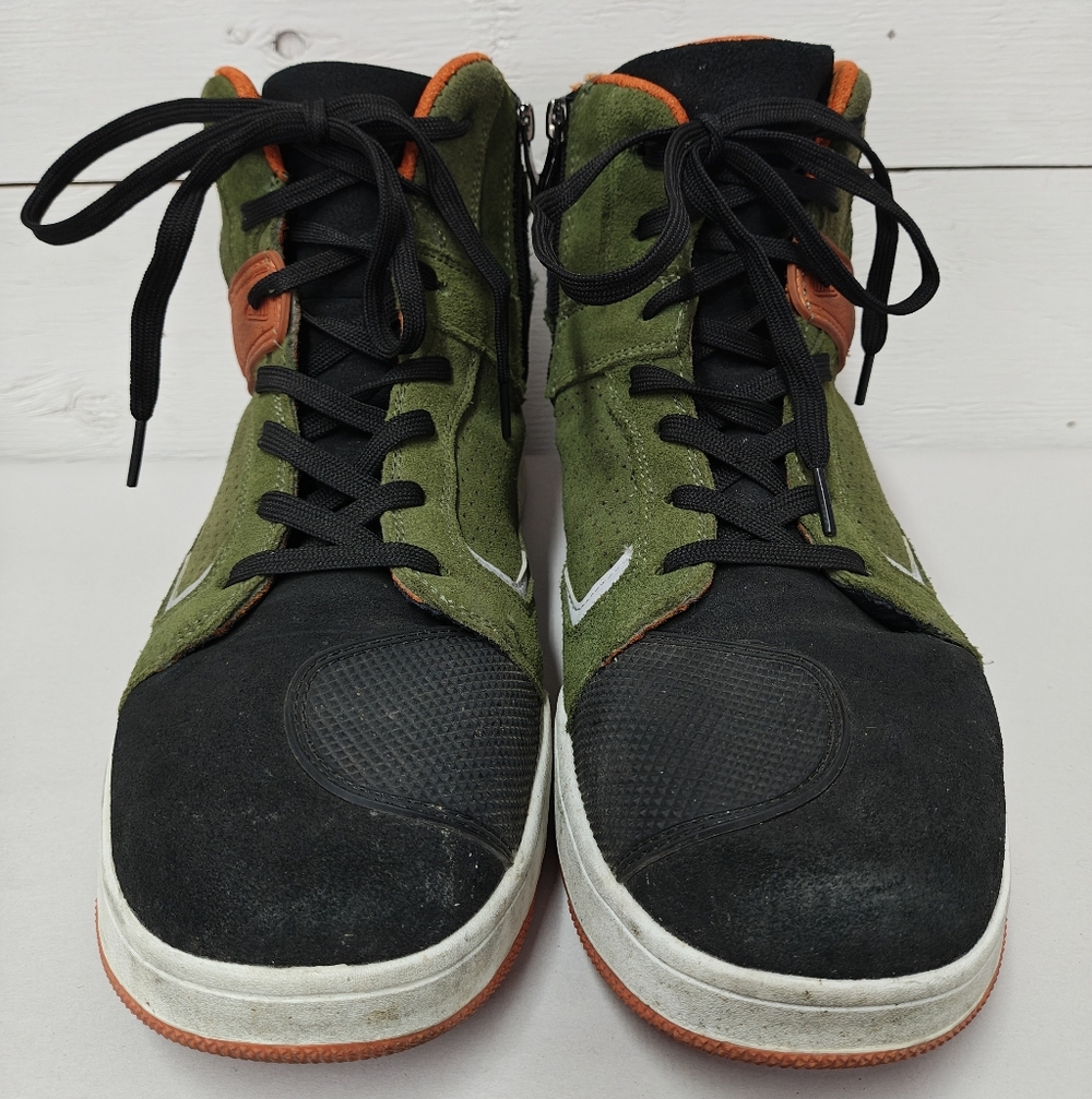 JG Wolves Motorcycle Riding Boots/Sneakers - Picture 2 of 8